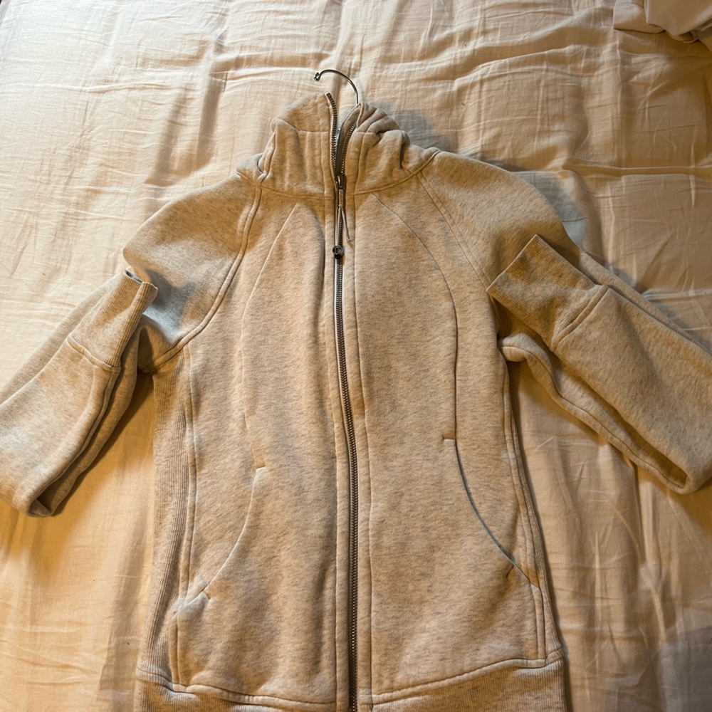 white lululemon scuba jacket size 2